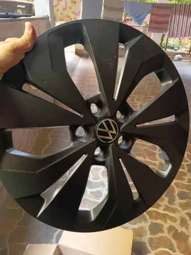 1 jogo de calotas VW aro 16" 5 furos (4 calotas)