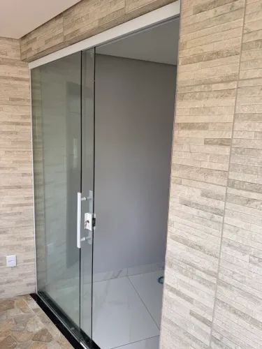 OPORTUNIDADE: Casa nova, recém construída, com 2 quartos para alugar em campinas de brotas