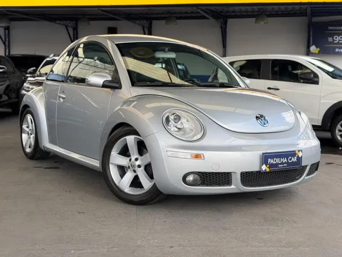 Volkswagen New Beetle 2.0 MI Mec./aut. 2009