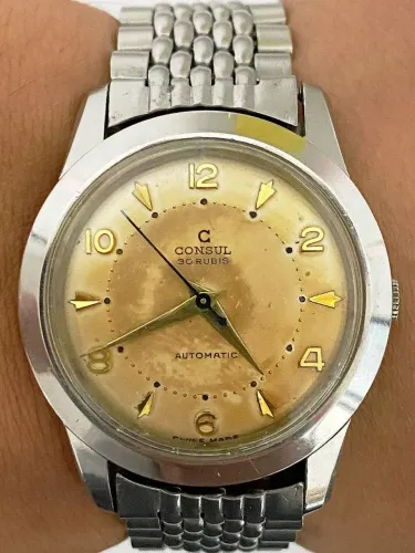 Relógio Consul automático vintage.