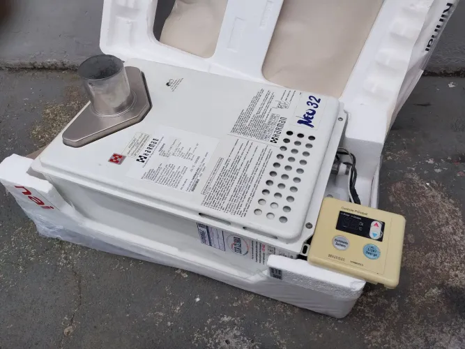 Aquecedor de Água a Gás Instantâneo Harman 32L - Modelo YS2050RQ (GLP) sem teste