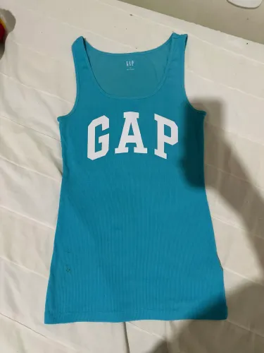 Blusa gap (P)