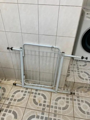 Portão Grade de proteção flexí para crianças, pets - (Não precisa furar) Em estado razoáve