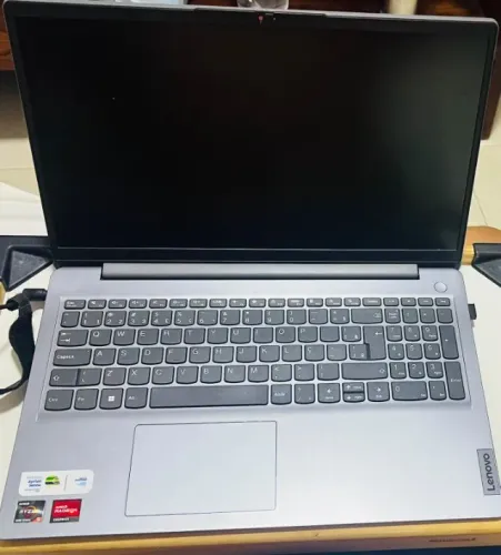 Notebook Lenovo Ideapad 3 AMD Ryzen 5