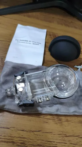 Case de Mergulho Insta360 X3 - Invisible Dive Case Original