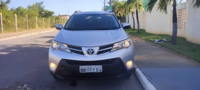 Toyota RAV4 2.0 4X2 16V Aut. 2014