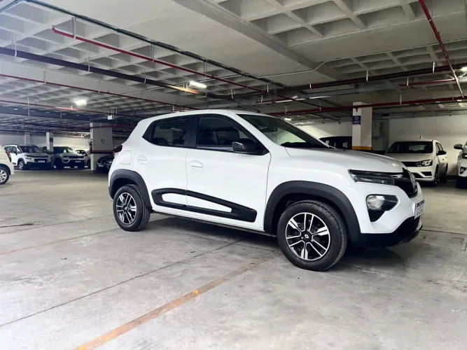 Renault Kwid Intense 1.0 Flex 12V 5P Mec. 2023