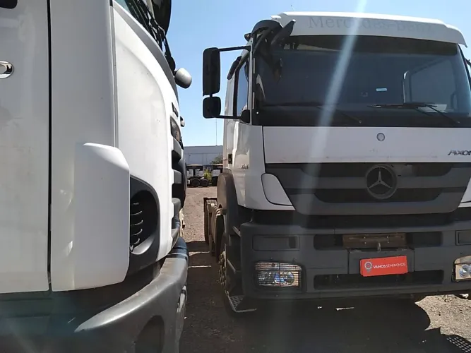 Mercedes-Benz Axor 3344 S/33 6X4E5 2019/2019 Vamos Seminovos Regente Feijó