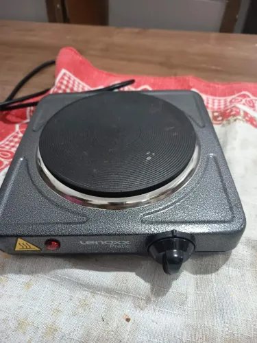 Fogão elétrico 1 boca. 