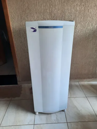 Gelando Consul 300 litros degelo seco
