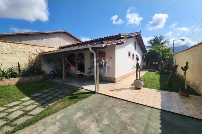 Casa Linear no Jardim Atlântico Oeste, Itaipuaçu