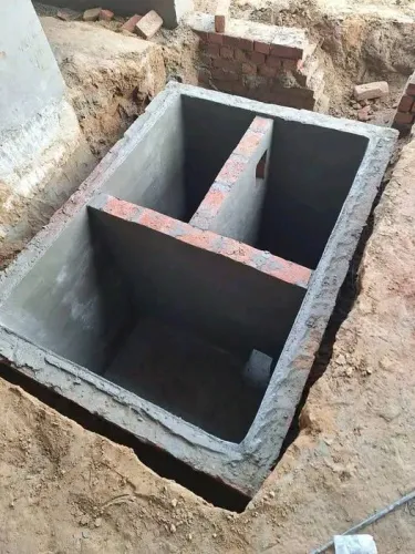 Construção de fossa esgoto