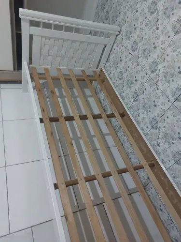 Cama de solteiro Mdf