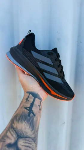 TENIS RUNNER 2