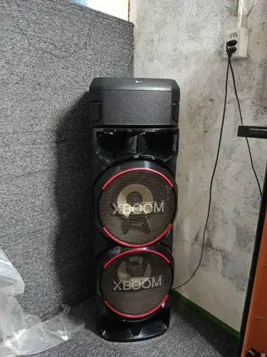 Caixa de som XBOOM 2000W