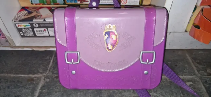 Maleta Castelo Princesa Sofia com mini personagens