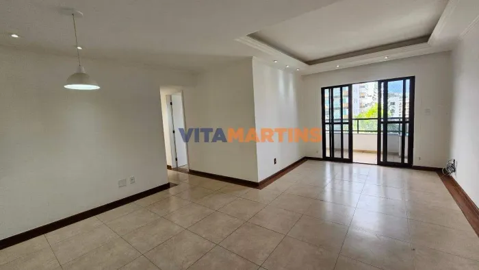Apartamento com 3 quartos (1 suíte) na Vila Nova em Cabo Frio/RJ por R$740.000,00