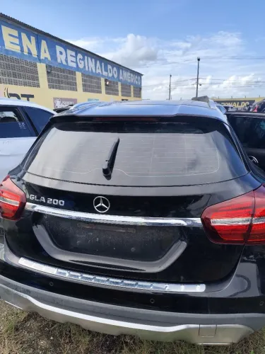 Sucata Mercedes Benz GLA 200 Proveito De Peças Em Geral. 