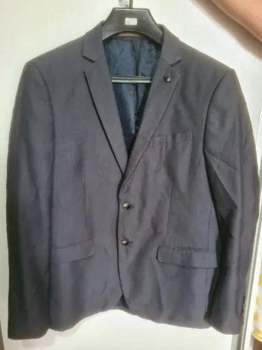 Blazers e calça social (tudo por 50,00)