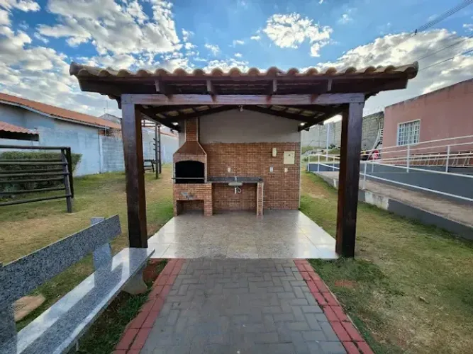 VENDE-SE AGIO de casa em condomínio flores do cerrado