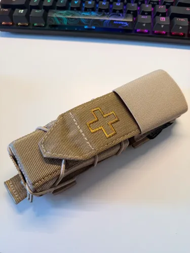 Porta torniquete modular Bege resistente e novo