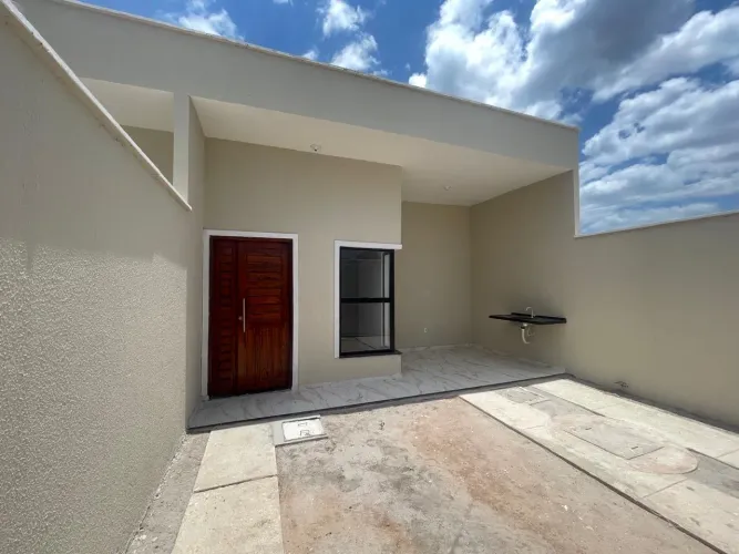 Casa nova com 180m2, 2 quartos, 2 WC, porcelanato, para alugar em Horizonte