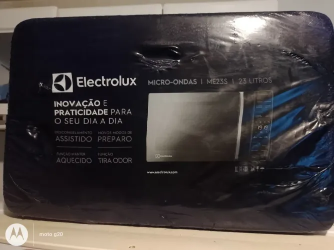 Vende.se microondas Eletrolux 23 litros