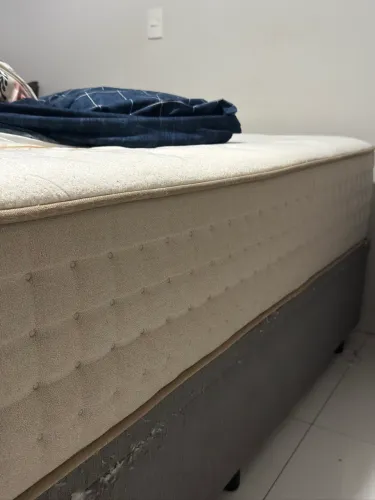 COLCHÃO QUEEN SIZE FA NASA GEL