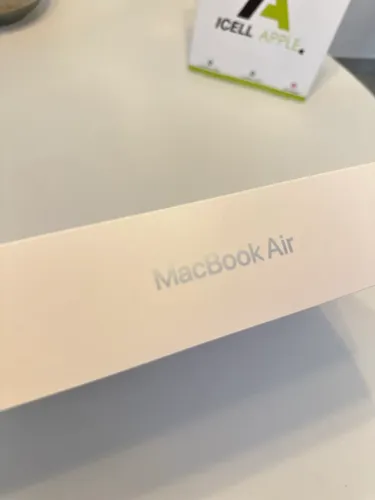 MacBook Air M4 16RAM/256GB