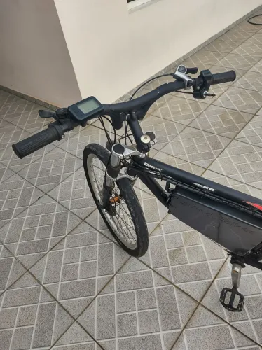 Bicicleta elétrica