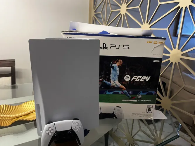 PS5 fat com entrada física! + FC 24 + 1 controle Dualsense