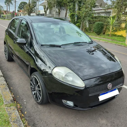Fiat Punto Attractive 1.4 Fire Flex 8V 5P 2011