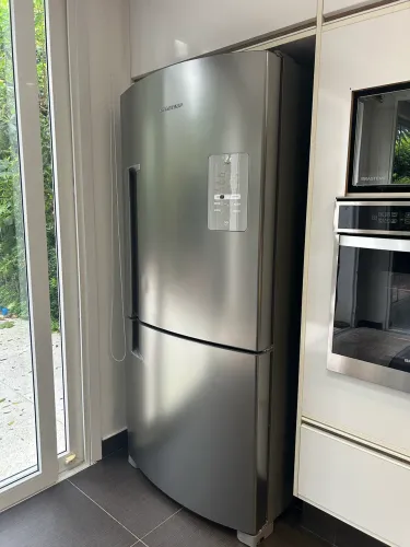 Geladeira Brastemp frost free inverse Inox 573 litros