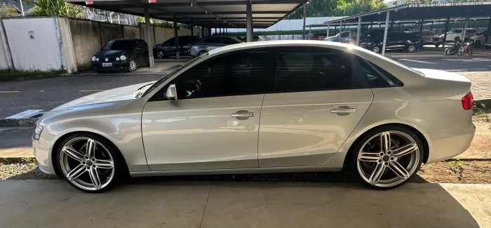 Audi A4 2.0 Avant 16V TFSI Quattro Stronic 2013