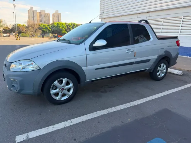 Fiat Strada Freedom 1.4 Flex 8V CD 2020
