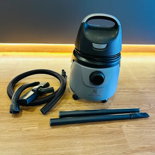 Aspirador de Pó Eletrolux A10 Smart 1400w - Seminovo 