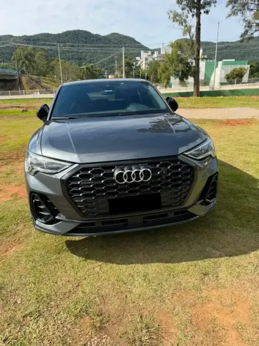Audi Q3 SPB Perf. Black 2.0 TFSI Tipt. Quat. 2023