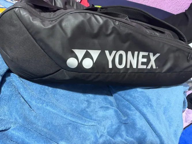 Raqueteira yonex