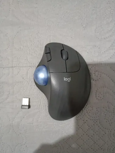 Mouse Trackball Logitech ERGO M575