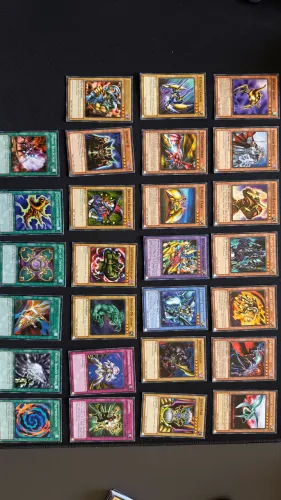 Yugioh Coleção Kaiba Dueslist Pack