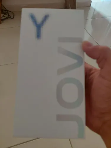 Celular jovi Y21 na cor lilás, completo