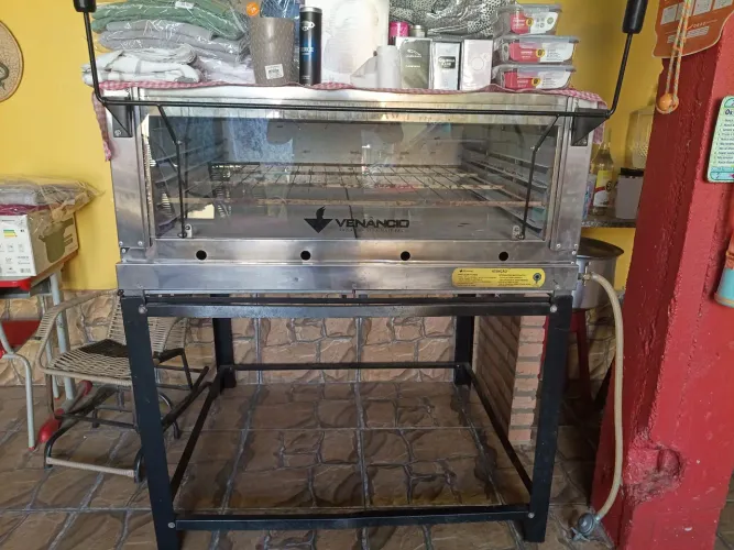 Vende-se um furgão para pitisa