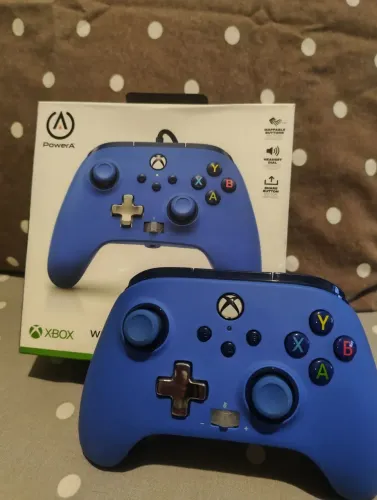 Controle original PC e Xbox azul com fio PowerA