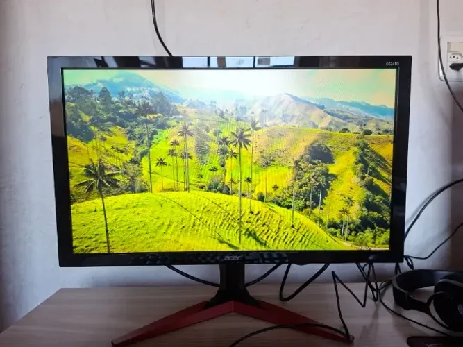 Monitor Gamer Acer 23.6" 144Hz 1ms KG241Q - Excelente Estado