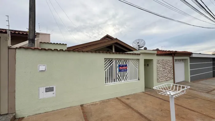 Locação | 3 Dormitórios | 2 Suítes | Área Gourmet Moderna No Andrea Ville em Tatuí Interio
