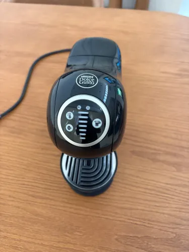 Cafeteira Dolce Gusto
