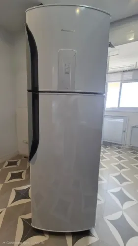 Refrigerador Panasonic Frost Free Branco NR-BT40BD1 - Usado, funcionando perfeitamente