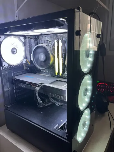 Placa de vídeo RX 6600