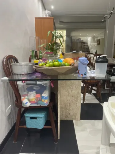 Mesa de Jantar em Vidro