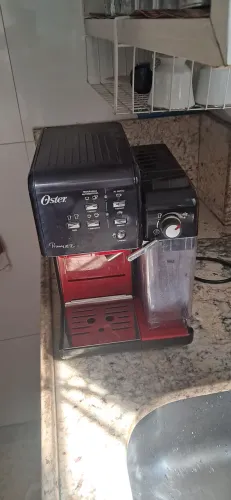 Cafeteira Oster Prima latte ll